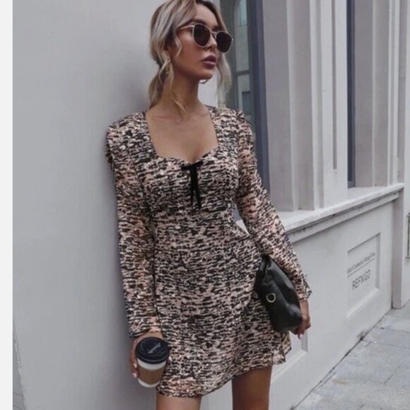 ZARA new with tag ANIMAL PRINT DRESS - small/medium - Picture 2 of 11